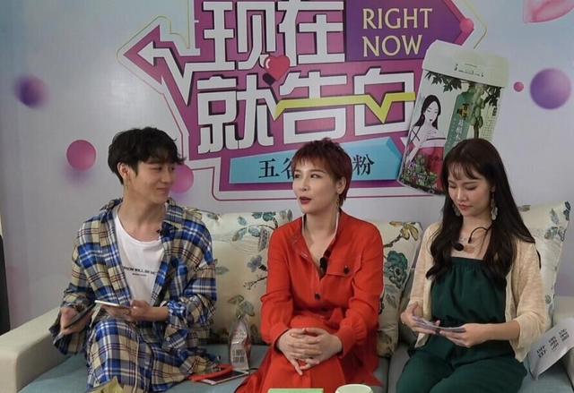 20歲趙薇和20歲林心如，讓你在兩人選一個做老婆，你會選誰？