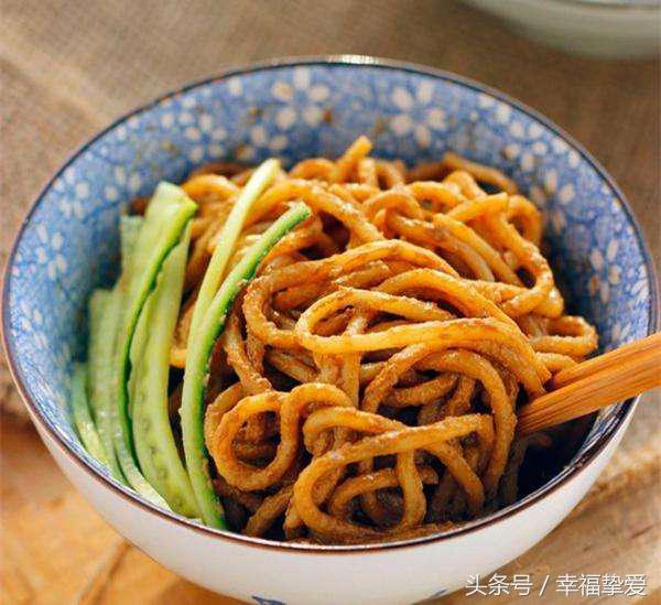教你做麵條，15種做法，一天做一種不重樣！喜歡麵食的快收藏~