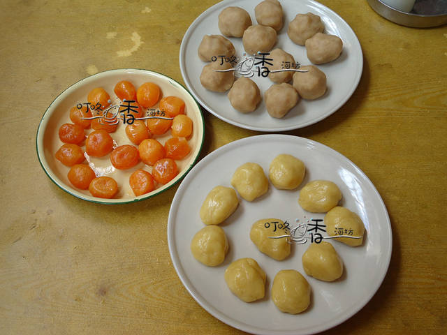 中秋節月餅這樣做，口口酥軟、蛋黃油潤起沙，比披薩美味