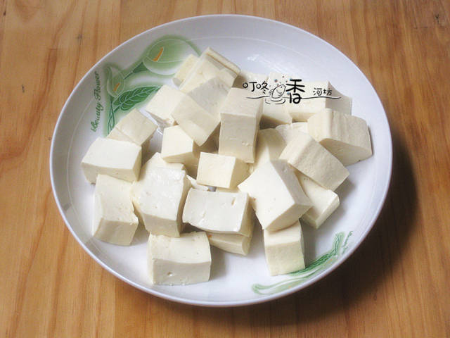 豆腐最好吃的做法，簡單煮一煮，比魚還香，營養又美味