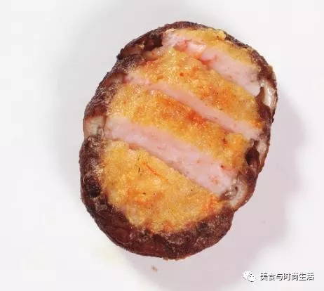 燒汁雙菇，口感豐富，味道鮮美，怎麼吃都不夠