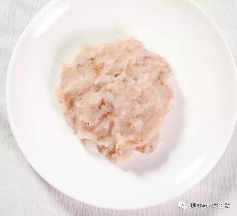 燒汁雙菇，口感豐富，味道鮮美，怎麼吃都不夠