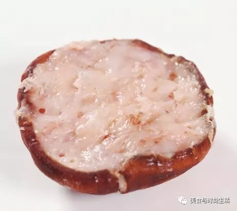 燒汁雙菇，口感豐富，味道鮮美，怎麼吃都不夠