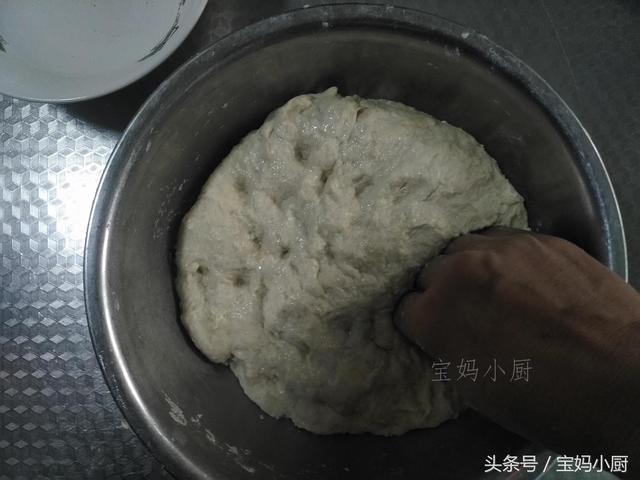 我炸油條不用發麵，放一天都不皮，家人吃了好幾年都不夠 ！