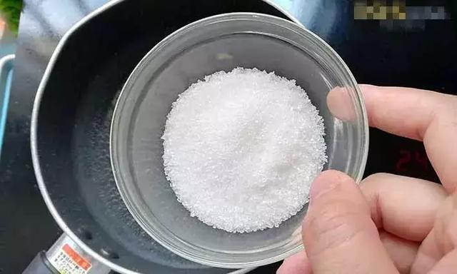 不用烤箱不用油，2款自製健康月餅，寶寶也能放心吃！