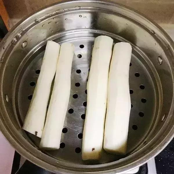 不用烤箱不用油，2款自製健康月餅，寶寶也能放心吃！
