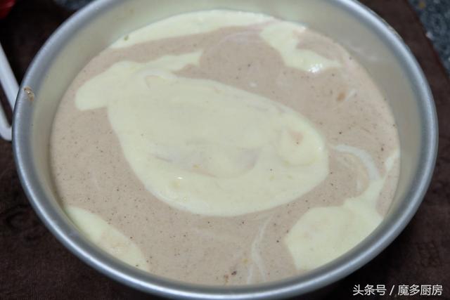 手把手教你做一款雙色戚風蛋糕，注意這幾點一準能成功 