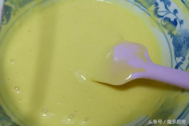 手把手教你做一款雙色戚風蛋糕，注意這幾點一準能成功 