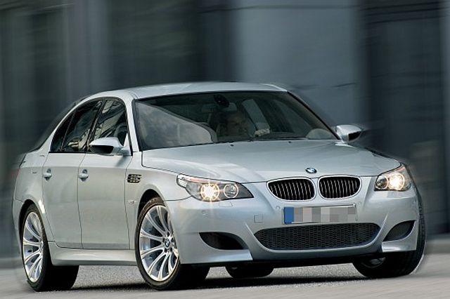 BMW GG 了！小技師加錯機油 賣腎恐怕都不夠賠...