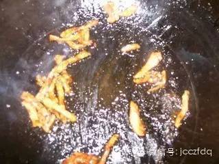 每日一菜--蒜苔炒肉