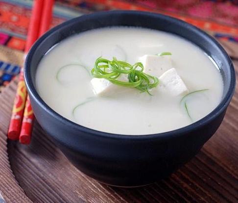 秋季喝湯好，豆腐湯的14種做法，營養又好喝，味道鮮美的不得了！