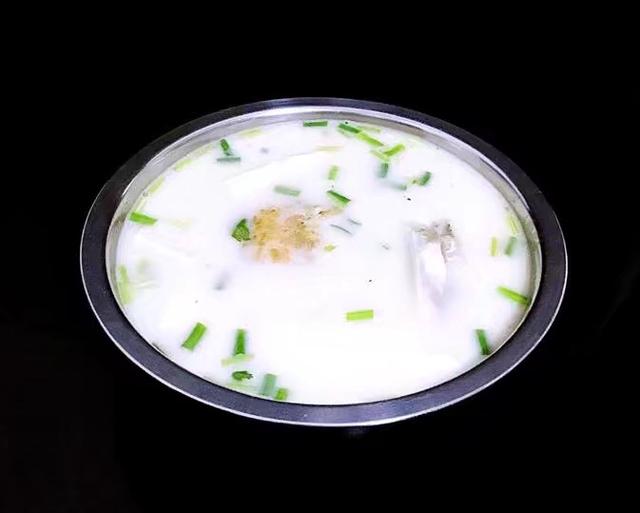 秋季喝湯好，豆腐湯的14種做法，營養又好喝，味道鮮美的不得了！