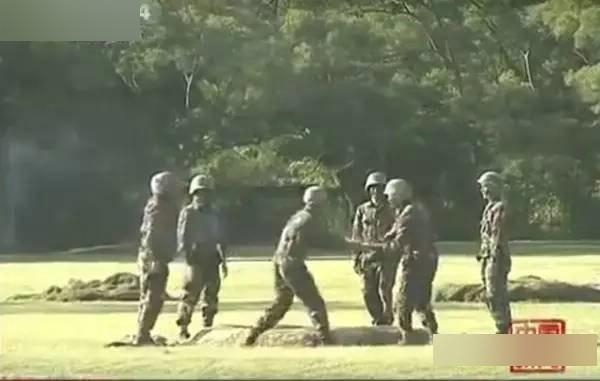 世界上最殘酷痛苦的「7大軍事訓練」！台灣的「天堂路」也上榜！#4 竟然要「朝著隊友身上開槍」！ 