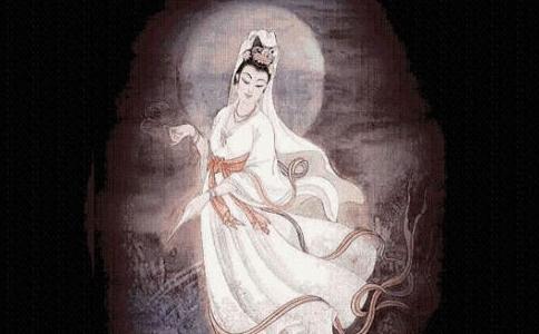 男子半夜回家，打開門突然發現觀音菩薩現身