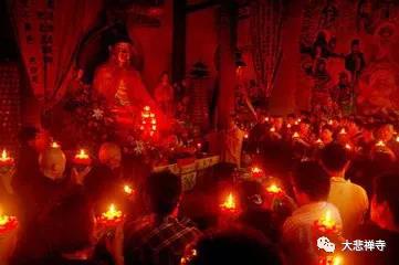 每日點燈念「嗡阿吽」讓地獄發光，讓鬼道眾生也看得到家人！