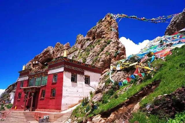 中國最險的6大寺廟，絕壁上佇立千百年，最後一座至今無人登臨