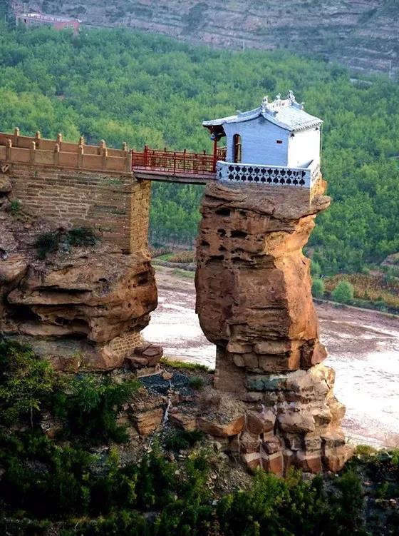 中國最險的6大寺廟，絕壁上佇立千百年，最後一座至今無人登臨