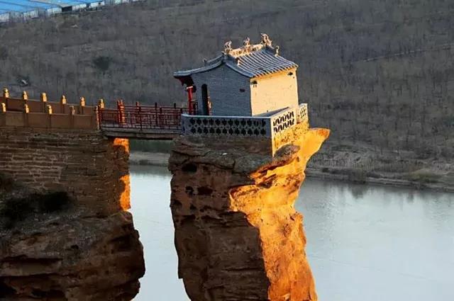 中國最險的6大寺廟，絕壁上佇立千百年，最後一座至今無人登臨