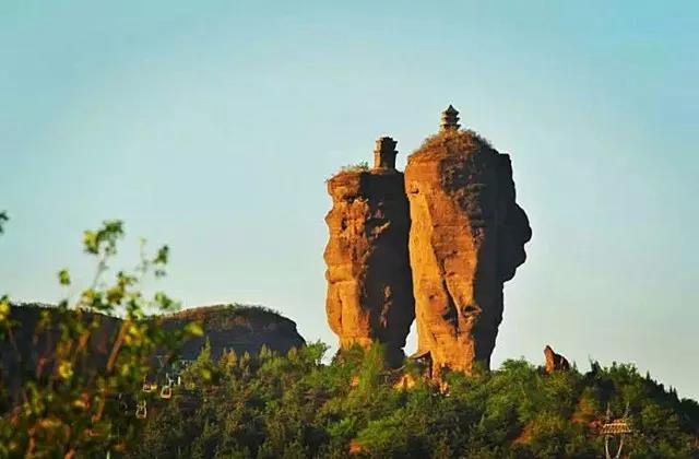 中國最險的6大寺廟，絕壁上佇立千百年，最後一座至今無人登臨