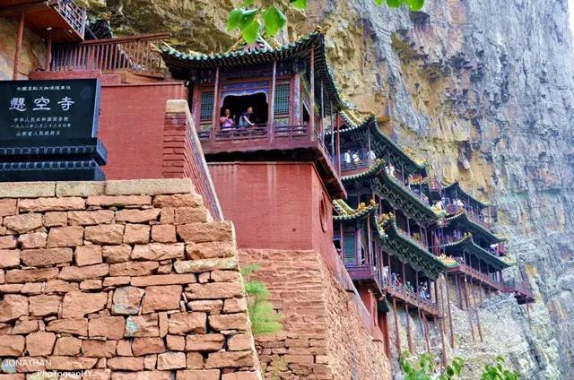 中國最險的6大寺廟，絕壁上佇立千百年，最後一座至今無人登臨