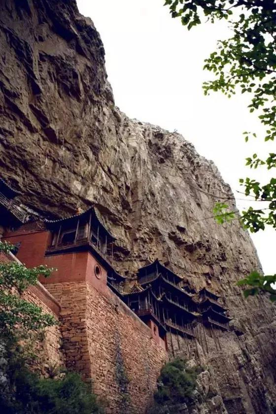 中國最險的6大寺廟，絕壁上佇立千百年，最後一座至今無人登臨