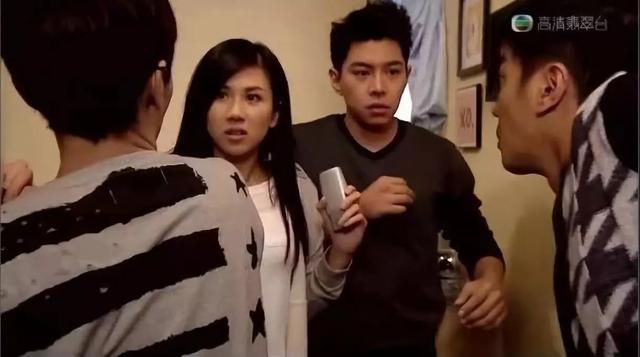 已拍拖半年多！31歲TVB小花被踢爆戀情後終於大方認愛~~~