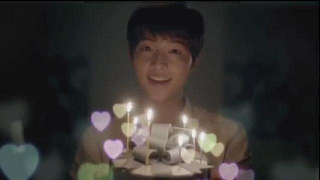 宋仲基33歲生日，兩個侄子為他唱歌慶生，一起上桌表演超可愛 