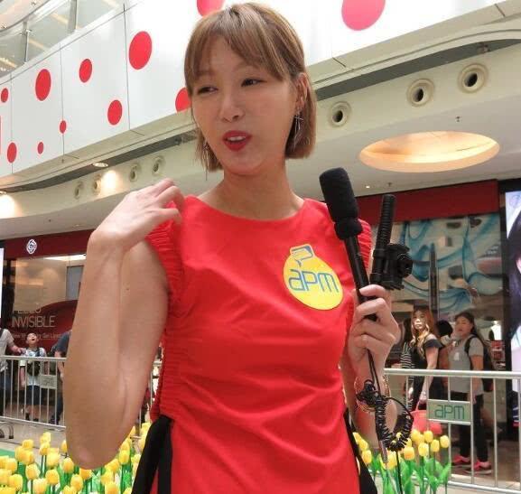 前TVB小花獨自撫養2女兒，前夫只給過3個月撫養費也不在乎！