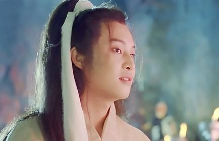 初見時「盛世美顏」，如今成了這樣，歲月就是一把豬飼料呀！