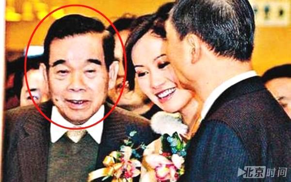 娛樂圈那些女明星如果沒有這些「乾爹」還會火嗎？