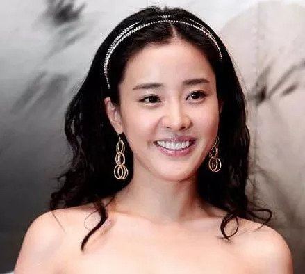 又一對明星宣布離婚，結婚11年無緋聞，離婚理由讓人難以接受！