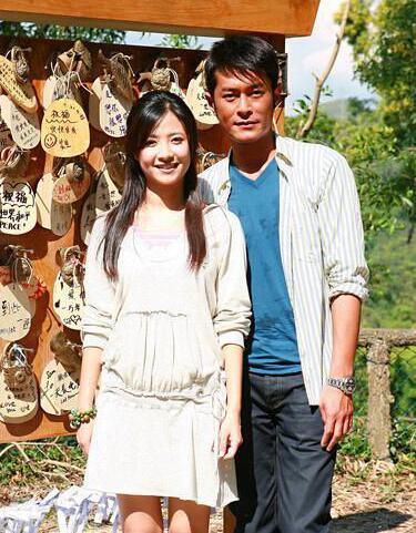 曾跟古天樂合作，嫁入豪門後放棄明星夢，如今卻被小三逼到絕路，跳樓自殺遺書曝光！