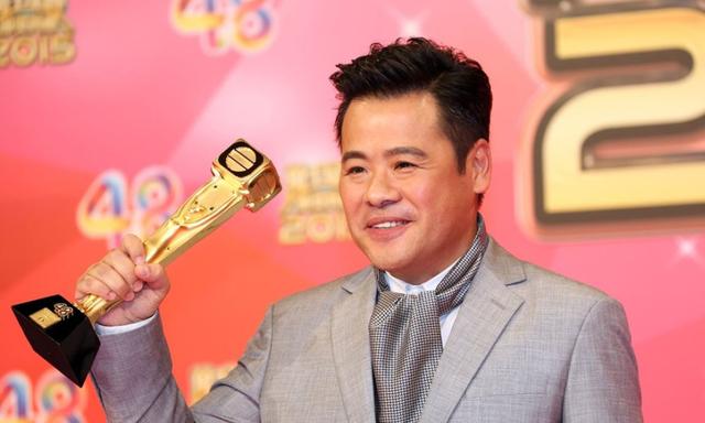 下月即將迎娶「銀行之花」！53歲TVB老戲骨派頭十足過大禮~~~