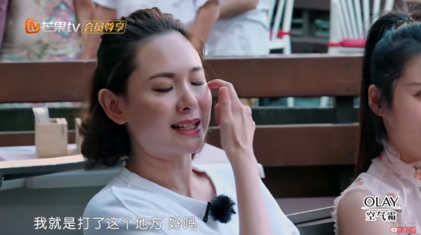 【翻版"小S"直白毒蛇評論】女星臉僵到不能動,應采兒不給臉笑瘋,大膽說出：整個人都超假！