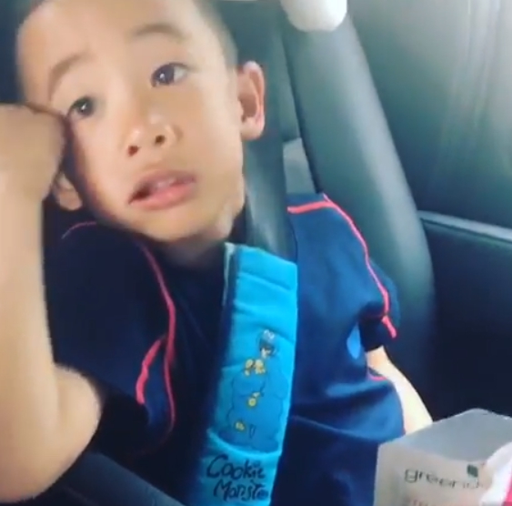 Jasper翅膀真的硬了！見劉畊宏爆肌肉 轉頭狠嗆陳小春