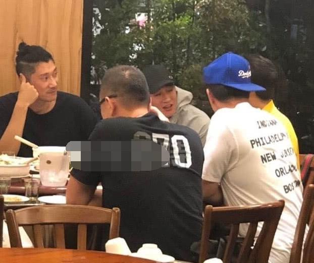 夫妻倆正積極備孕？何潤東慶生宴上喝酒也要獲老婆恩准！
