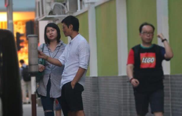 戀愛13年才結婚，她從瘦變胖嫁給TVB男綠葉婚禮只花5萬元！