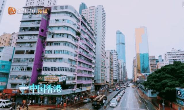 Jasper家到底多有錢？陳小春給應采兒收拾行李時，鏡頭不小心暴露