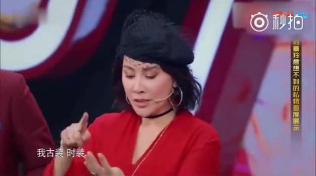 劉嘉玲出席活動沒有化妝師，她自己動手化妝太驚艷！