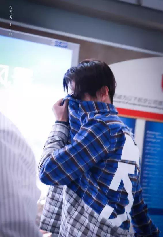 【「延禧傅恆」暴肥!】許凱2個禮拜未見腫到沒下巴，頭大亂得像中年大叔，網友：與傅恆的愛情結束了…