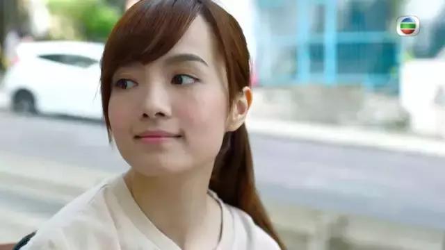 TVB小花成半億索爆人妻，憑《夸世代》一角再度備受關注~~~