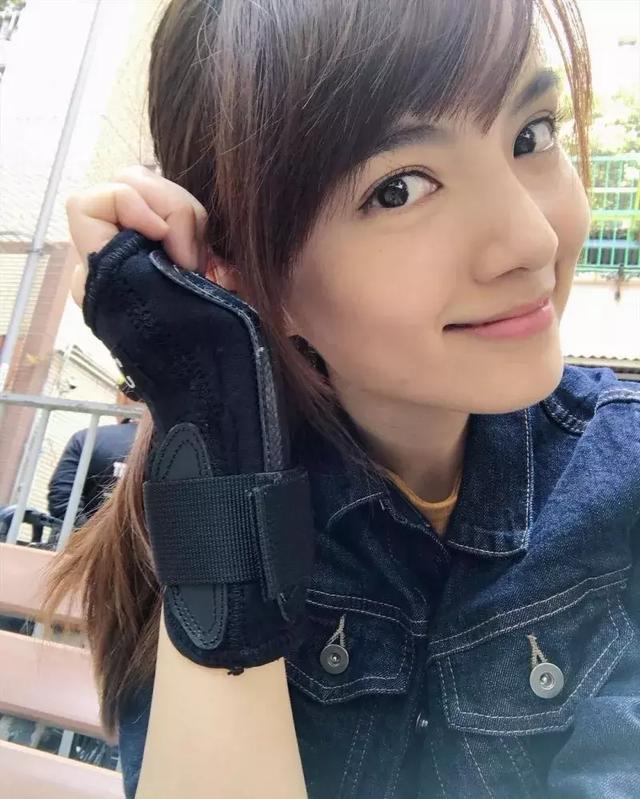 TVB小花成半億索爆人妻，憑《夸世代》一角再度備受關注~~~