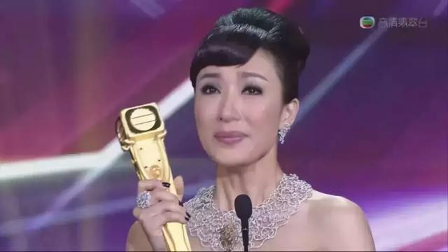 TVB當家花旦，苦苦造人2年無果！39歲回巢復出，再創經典~~~