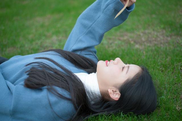 小舅子婚後來我家串門，聽到弟媳對我說的話，我想離婚了