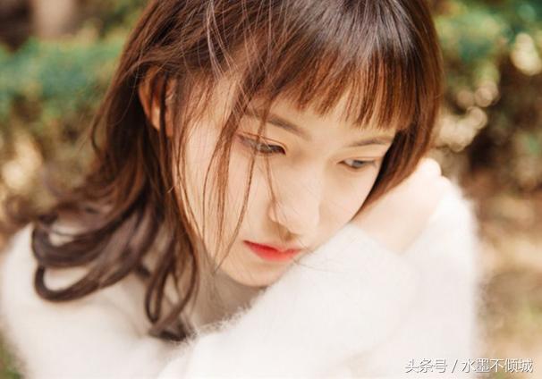 男人對母親說，我寧可把錢都給妻子的弟弟，也不再給你女兒一分了