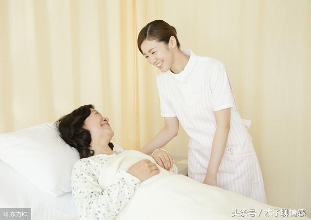 婆婆幫我看孩子頻頻累到，病房外聽到她與小叔對話，我轉身就走