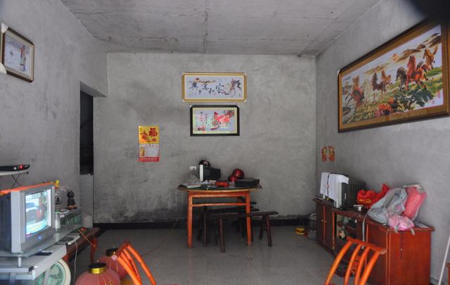 空手去見鄉下准公婆，臨走她塞我一大包臍橙，回家一翻我淚如泉湧