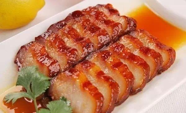 40年做「叉燒肉」的秘方，用好這「一碗料」，比飯店的還好吃！ 