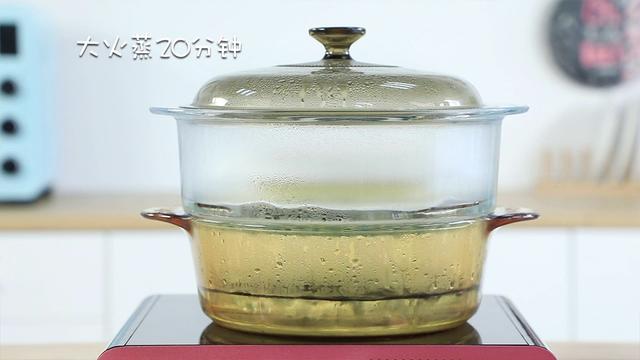 一個水果+一杯酸奶+一個雞蛋，不用烤箱就做出一盤高顏值甜點，吃了都開心到轉圈圈呀