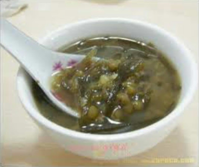 《 12 道住家糖水 》愛美的姑娘們千萬別偷懶，沒事兒煲個糖水滋潤又美顏，讓你皮膚水當當！ 滋陰潤燥
